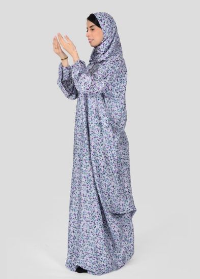 صورة شرشف صلاة نسائي مع طرحة